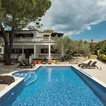 Villa Mima *