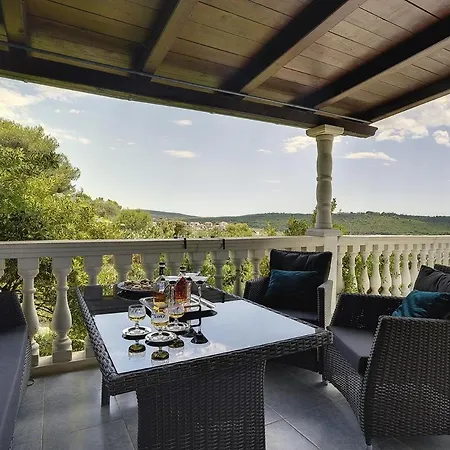 Holiday home Mima